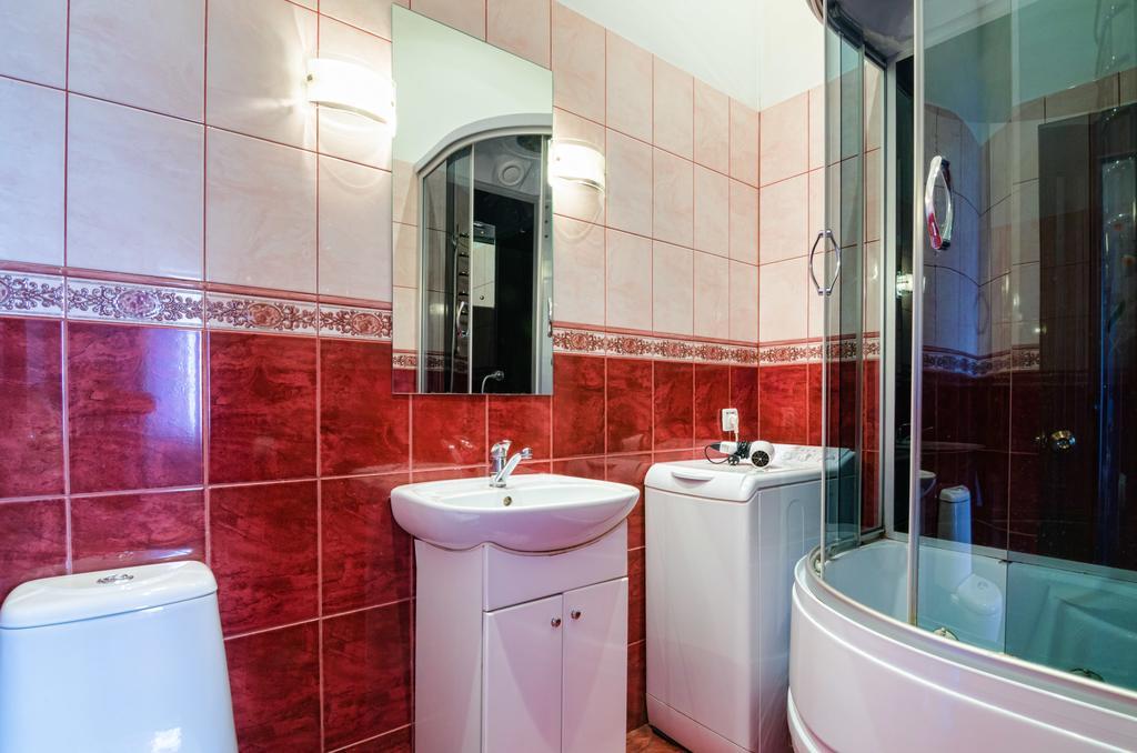 LEOGRAND Apartment on Kniazia Romana Liov Exterior foto